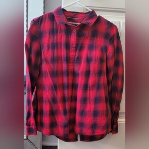 Tommy Hilfiger women's small red/blue plaid button-down fleece